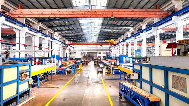 Choose the Right Manufacturer for Aluminum Trim Molding to Ensure Excellent Detail Quality_img_ (3).jpg